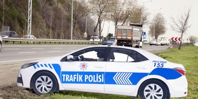 Maket trafik ekipleri kazaları yüzde 17,5 azalttı