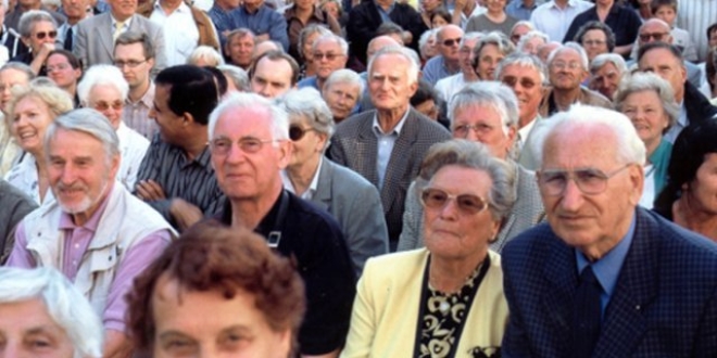Yaşa takılan emekliye müjde gelebilir