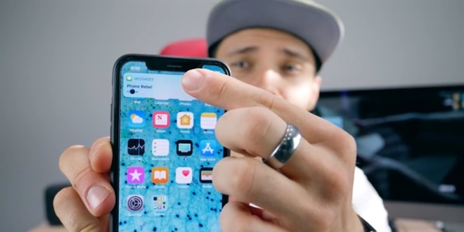 iPhone'ları çökerten 'siyah nokta' hatası