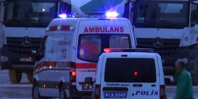 Kamyon ile fırın arasına sıkışan işçi hayatını kaybetti