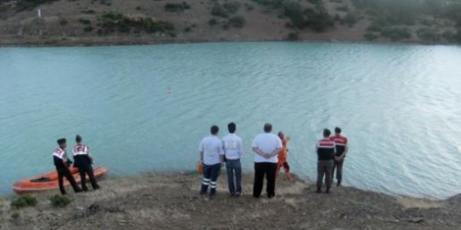 Kütahya'da gölete düşen lise öğrencisi boğuldu
