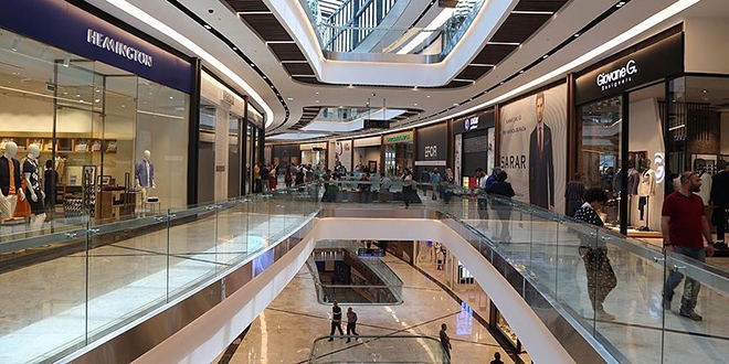 'AVM'ler, terzi, berber, kuaför esnafını bitiriyor'