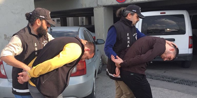 Ankara'da polise ateş eden üç şüpheli yakalandı
