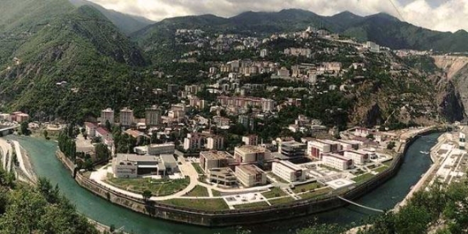 Artvin'de nüfusun yarısı emekli maaşı alıyor