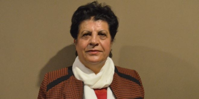 Emekli öğretmen, Ak Parti'den aday adayı oldu