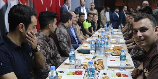 İçişleri Bakanı Süleyman Soylu Silopi'de