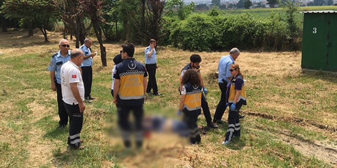 Hastaneden kaçtığı sanılan kişi, tarlada ölü bulundu