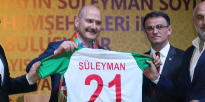 Bakan Soylu: Okullara öğretmen gelmesini engellediler