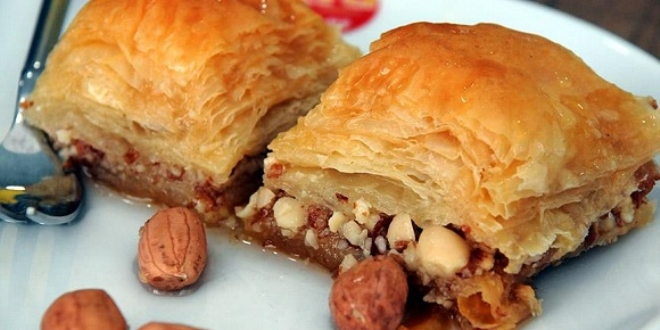 Yer fıstıklı alternatif baklava