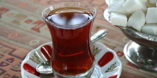 Öldürmeden önce çay ısmarlamış