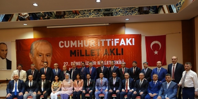 MHP İzmir milletvekili adaylarını tanıttı