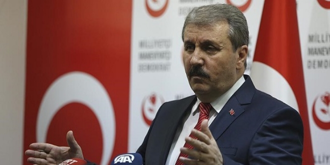 Destici'den 'listelerden çekilme' iddialarına yanıt