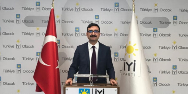 Bir istifa haberi de İYİ Parti'den geldi
