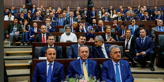 Cumhurbaşkanı Erdoğan'dan eski vekillere çağrı