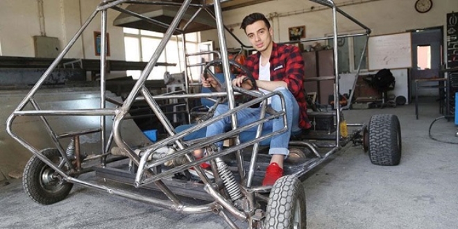 Kastamonu'da öğrenciler hurdalardan 'go kart' aracı tasarladılar