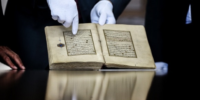 524 yıllık Kur'an-ı Kerim Topkapı Sarayı'nda