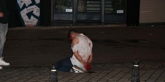 Gözaltına alınmamak için kendini kesti