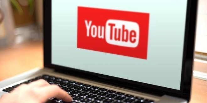 YouTube yıldızları çocuklara kilo aldırabilir