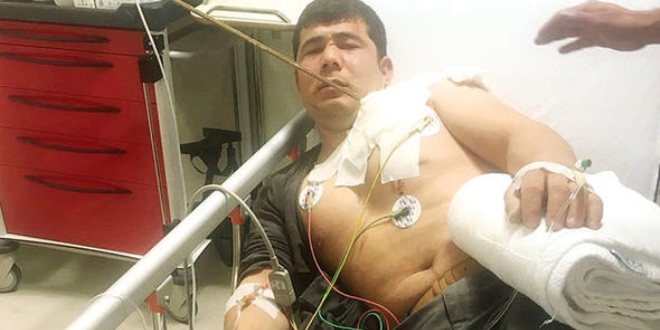 İnşaat işçisinin göğsüne 1 metrelik demir saplandı