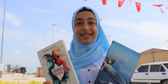 14 yaşında iki kitap yazdı