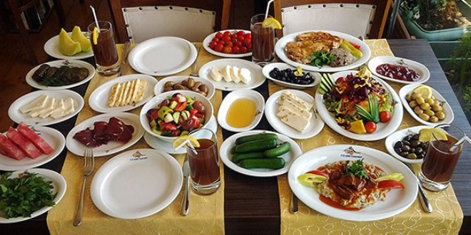 Sahur ve iftarda bu gıdalara dikkat!