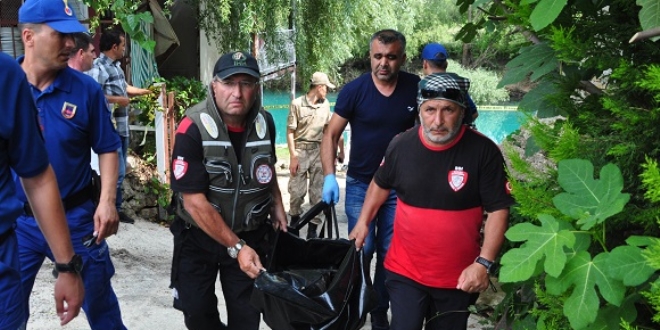 Irmakta kaybolan çocuğun cesedi bulundu