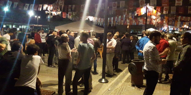 İYİ Parti ve MHP'liler birbirine girdi