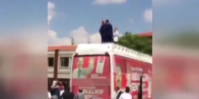 Abdüllatif Şener'e Konya'da bir şok daha