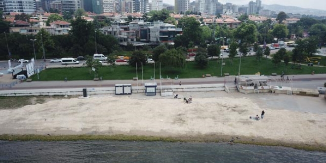 İstanbul'un plajları sezonun ilk günü boş kaldı