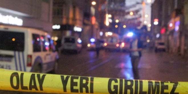 Uzman çavuş boşanmak isteyen eşini öldürdü