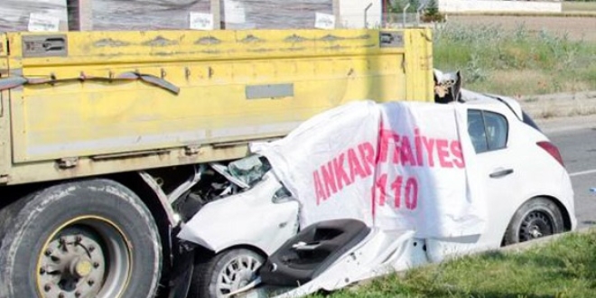 Ankara'daki kazada sürücü ve annesi öldü, 2 kızı ağır yaralı