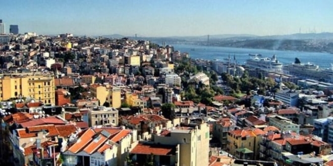 Bakan Özhaseki'den kaçak yapı sahiplerine müjde