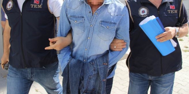 Samsun'da 1 öğretmen ve 1 astsubay gözaltına alındı