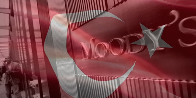 Moody's 'özel'i vurdu