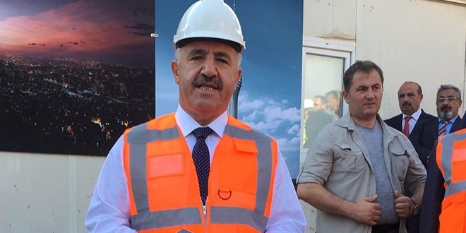 Bakan Arslan'dan 3. Köprü eleştirilerine yanıt