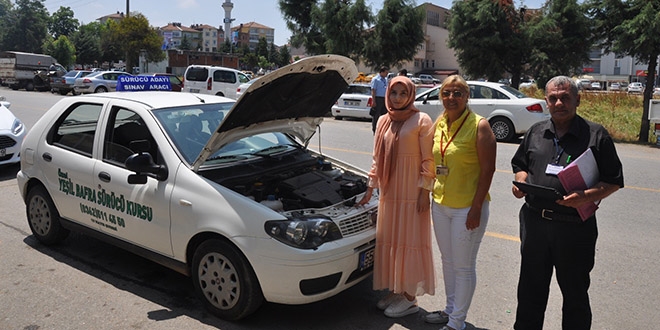 Ehliyet snavnda 'tablet' dnemi balad