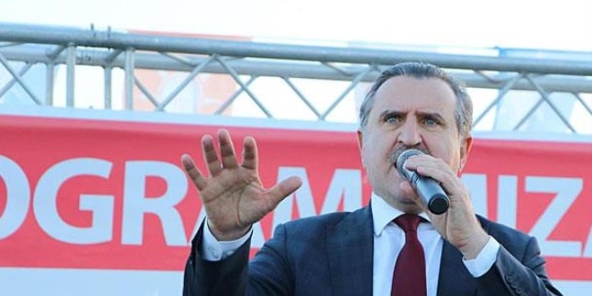 Bakan Bak: Türkiye çapında müthiş projeler yapıyoruz