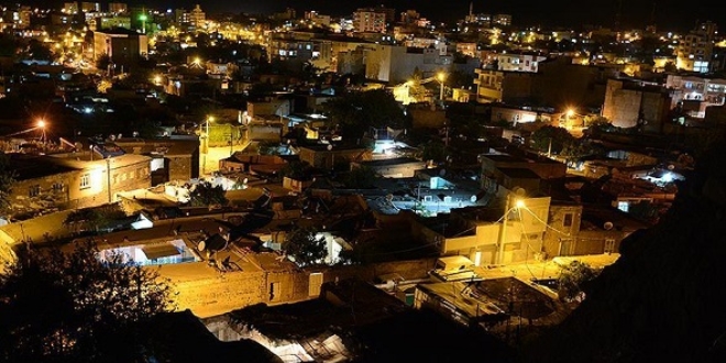 Şanlıurfa'da sıcağa 'Dam palas' çözümü