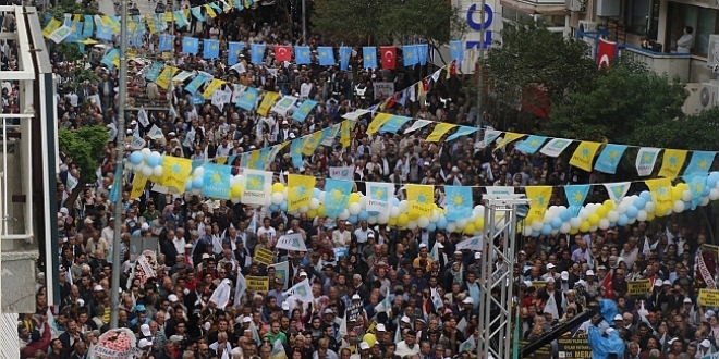 Manisa'da İYİ Parti'de toplu istifa