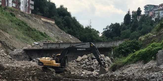 Trabzon'da 'Tnel Akvaryum' iin ilk kazma vuruldu