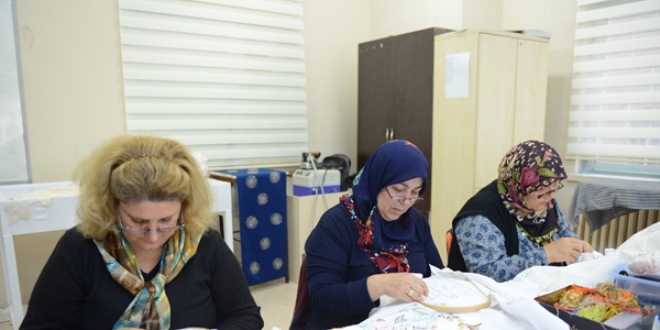 51 bin kişiye altın bilezik