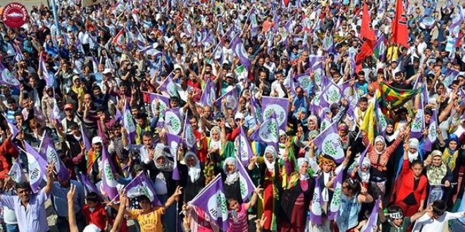 Dünya demokrasi tarihinde bir ilk yaşanacak