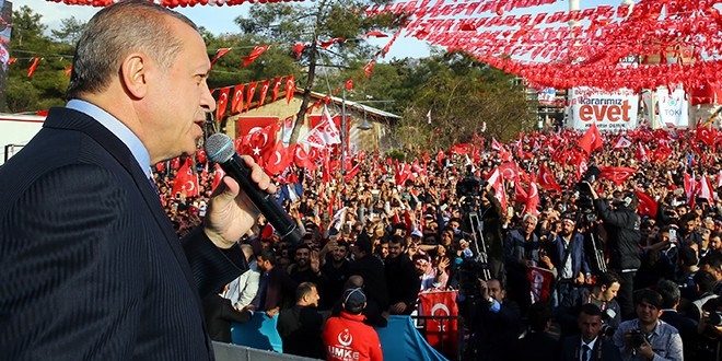 Erdoğan'ın alana gelmesiyle miting başladı