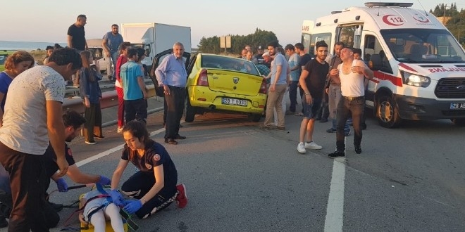 Giresun'da trafik kazaları: 3 ölü, 4 yaralı