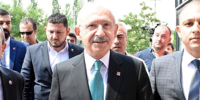 'FETÖ borsası kurulmuş, parası olanlar dışarı çıkıyor'