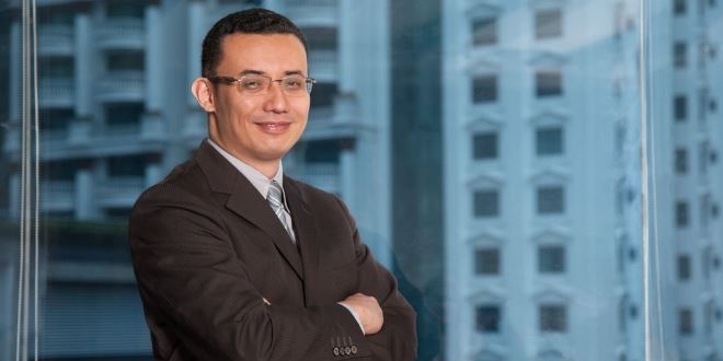 Şarj olurken telefonu patlayan CEO yanarak can verdi