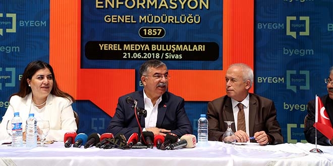 MEB, FETÖ okullarına destek verdi mi?