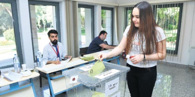 'Yeni dönem' için söz artık seçmenin