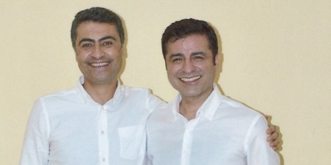 Cumhurbaşkanı adayı Selahattin Demirtaş oyunu kullandı