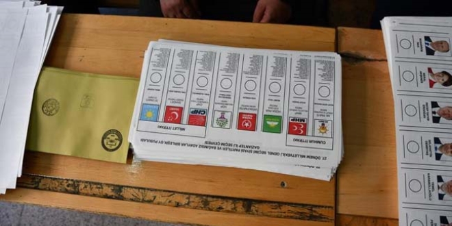 Seçim yasağı 18:45'te kalkacak
